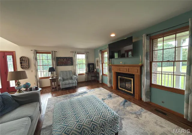 Photo 5 of Single family home for sale at 13322 Old Hwy 79, New London, MO 63459 | MLS# MIS26051694 | Listing updated on 2026-08-18