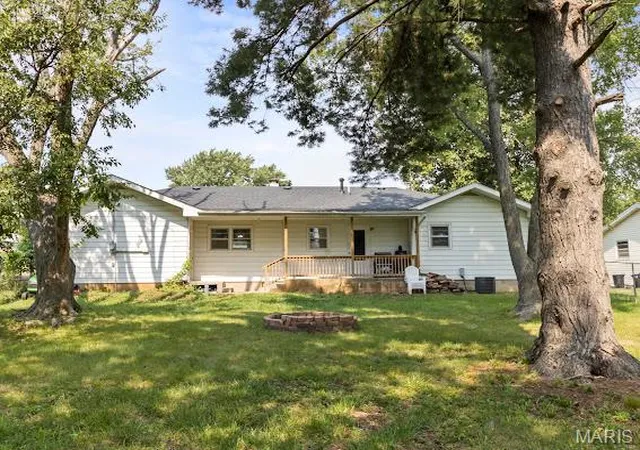 3rd image of 320 Davis Ct, Park Hills, MO 63601 | MLS# MIS26051699
