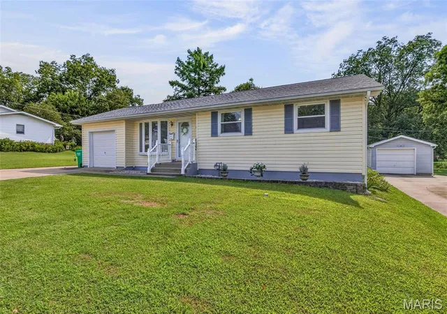 4th image of 610 Klein St, Sainte Genevieve, MO 63670 | MLS# MIS26051711