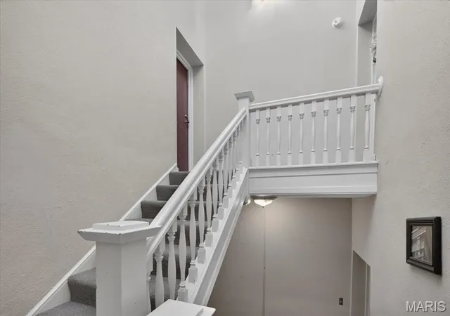 Photo 2 of Condo for sale at 5553 Waterman Blvd #3E, Saint Louis, MO 63112 | MLS# MIS26051731 | Listing updated on 2026-09-23