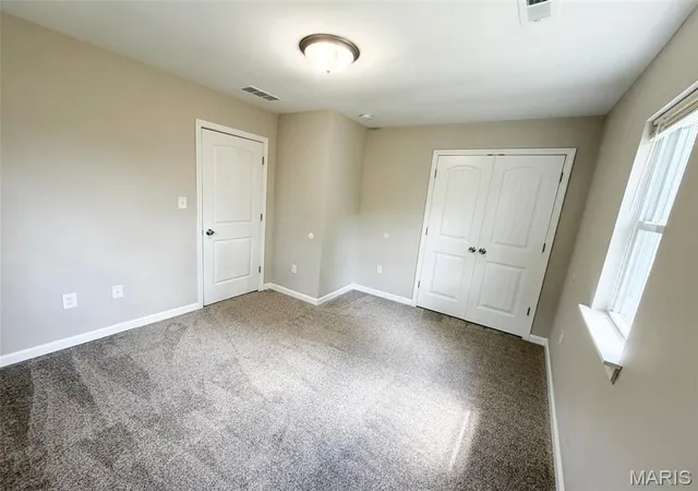Photo 5 of Sale Pending at 210 W Marvin Ave, Owensville, MO 65066 | MLS# MIS26051750 | Listing updated on 2026-08-21