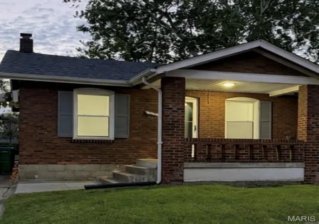Photo 1 of Sale Pending at 2123 69th St, Saint Louis, MO 63121 | MLS# MIS26051755 | Listing updated on 2026-08-20