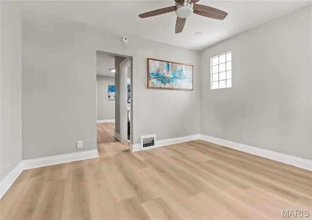 Photo 2 of Sale Pending at 2123 69th St, Saint Louis, MO 63121 | MLS# MIS26051755 | Listing updated on 2026-08-20