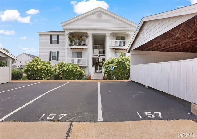 Listing Photo 4 - Condo for sale in building located at 157 Jubilee Hl Dr, Wildwood, MO 63040 - Unit #I