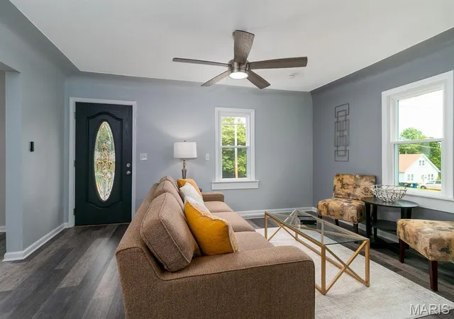 Photo 5 of Sale Pending at 10558 Litz Ave, Saint Ann, MO 63074 | MLS# MIS26051781 | Listing updated on 2026-08-18