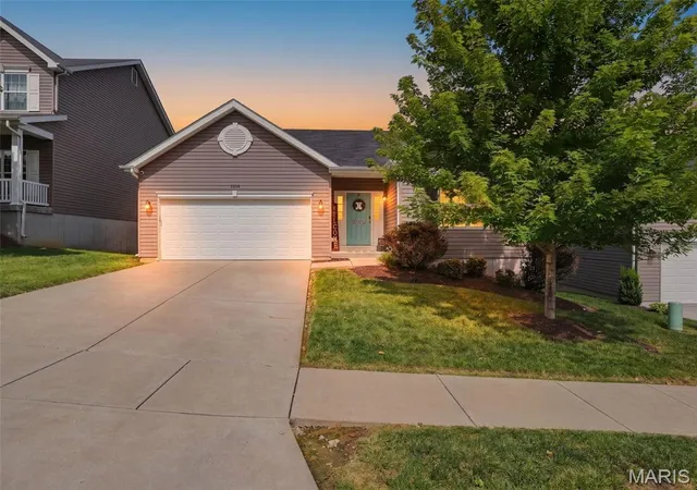 2nd image of 5020 Eagle Wing Ct, Eureka, MO 63025 | MLS# MIS26051783