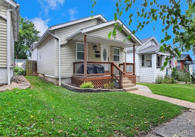 Photo 1 of Single family home for sale at 4725 Hummel Ave, Saint Louis, MO 63116 | MLS# MIS26051788 | Listing updated on 2026-08-22