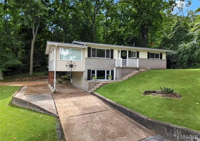 1st image of 204 Appletree Ct, Arnold, MO 63010 | MLS# MIS26051807