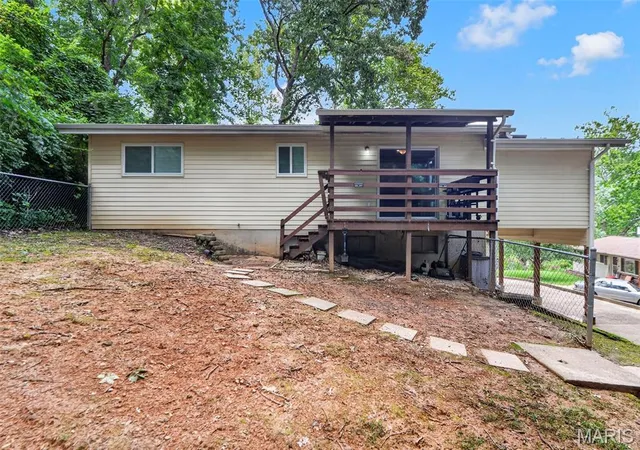 5th image of 204 Appletree Ct, Arnold, MO 63010 | MLS# MIS26051807