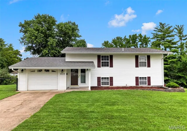 1st image of 1511 Westvale Dr, Festus, MO 63028 | MLS# MIS26051828