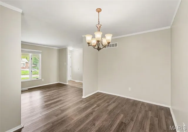Photo 3 of Single family home for sale at 3 Wickham Fen Rd, Black Jack, MO 63033 | MLS# MIS26051836 | Listing updated on 2026-10-02