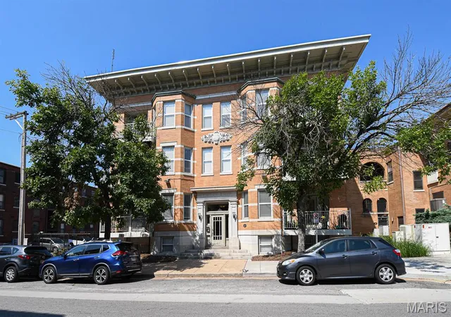 1st image of 627 Clara Ave #104, Saint Louis, MO 63112 | MLS# MIS26051840