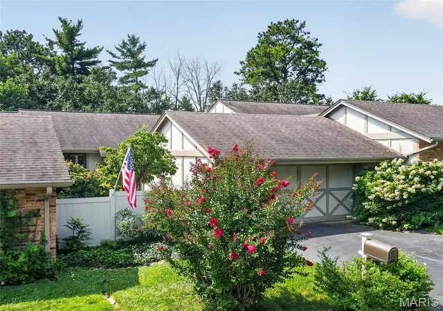 1st image of 13720 Mason Green Ct, Ballwin, MO 63011 | MLS# MIS26051845