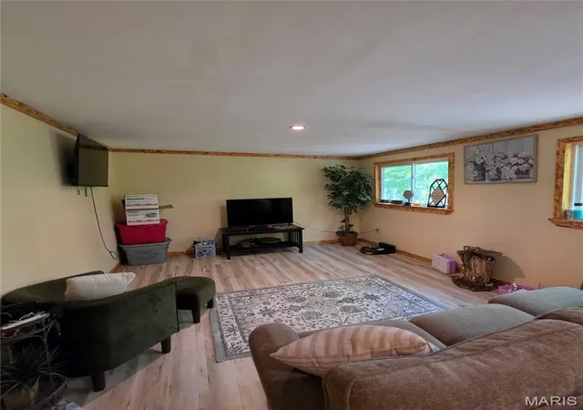 Photo 4 of Manufactured home for sale at 9056 State Hwy 142W, Gatewood, MO 63942 | MLS# MIS26051852 | Listing updated on 2026-08-19
