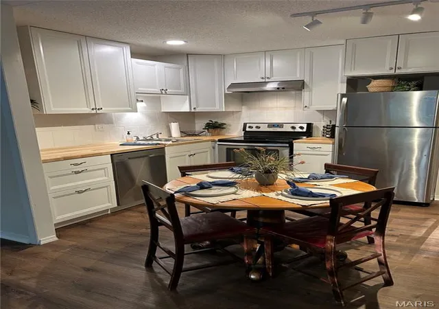 Photo 3 of Condo for sale at 505 N Monroe St #10, Pacific, MO 63069 | MLS# MIS26051854 | Listing updated on 2026-08-13