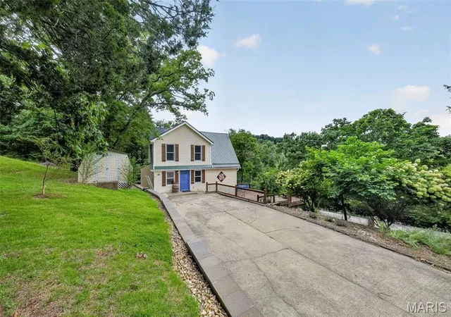 Photo 3 of Sale Pending at 120 Cedar Ln, Hermann, MO 65041 | MLS# MIS26051855 | Listing updated on 2026-09-01