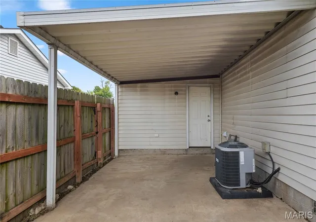 26th image of 4112 Kaseberg Ln, Granite City, IL 62040 | MLS# MIS26051856