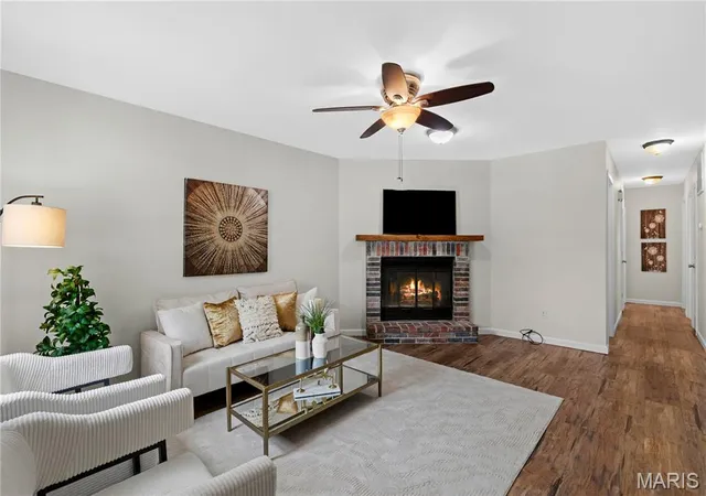 4th image of 4112 Kaseberg Ln, Granite City, IL 62040 | MLS# MIS26051856