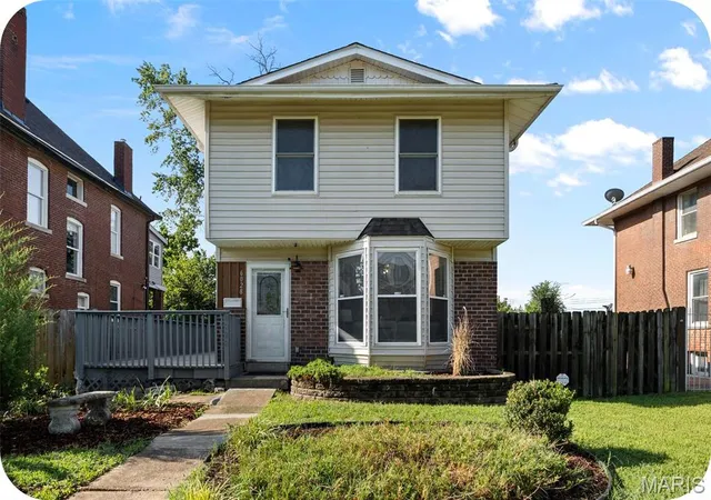 Photo 1 of Sale Pending at 6028 Clemens Ave, Saint Louis, MO 63112 | MLS# MIS26051889 | Listing updated on 2026-08-21