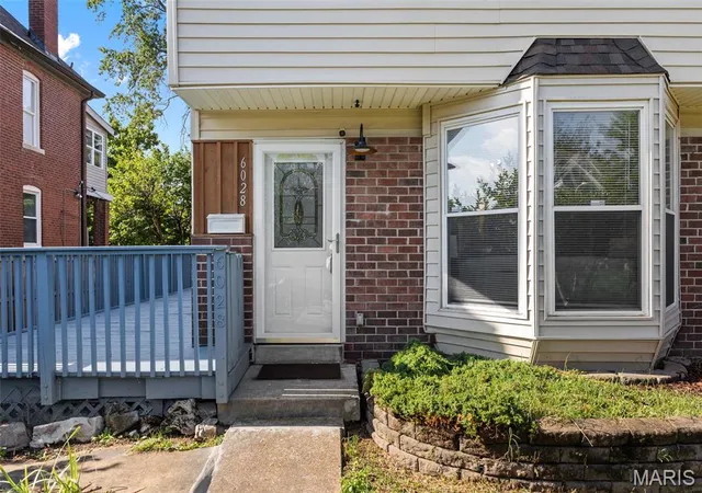 Photo 3 of Sale Pending at 6028 Clemens Ave, Saint Louis, MO 63112 | MLS# MIS26051889 | Listing updated on 2026-08-21
