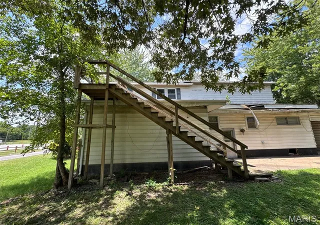 Photo 4 of Single family home for sale at 422 James St, Carterville, IL 62918 | MLS# MIS26051891 | Listing updated on 2026-08-18