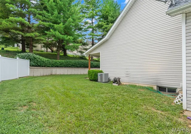2nd image of 426 Windy Hills Dr, Washington, MO 63090 | MLS# MIS26051902