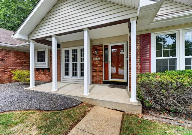 Photo 4 of Single family home for sale at 2432 Evergreen Forest Ct, Wildwood, MO 63011 | MLS# MIS26051908 | Listing updated on 2026-09-16