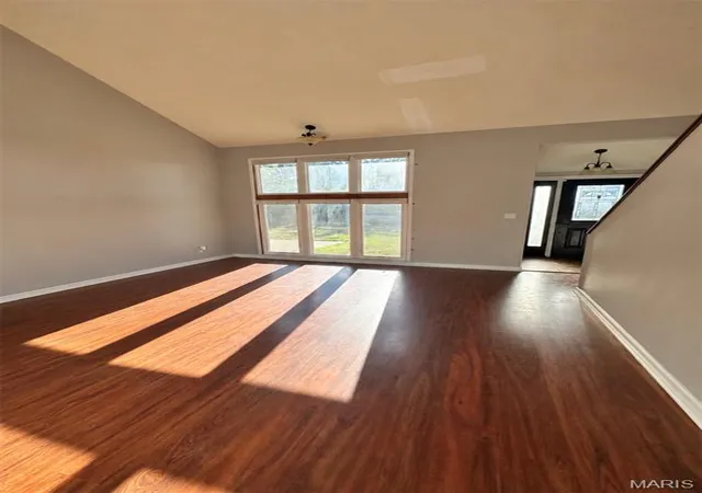 Photo 3 of Single family home for sale at 3346 Ahrens Rd, Owensville, MO 65066 | MLS# MIS26051919 | Listing updated on 2026-10-06