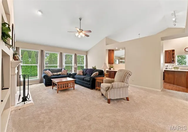 Photo 2 of Single family home for sale at 409 Mannington Dr, Saint Peters, MO 63376 | MLS# MIS26051945 | Listing updated on 2026-10-05