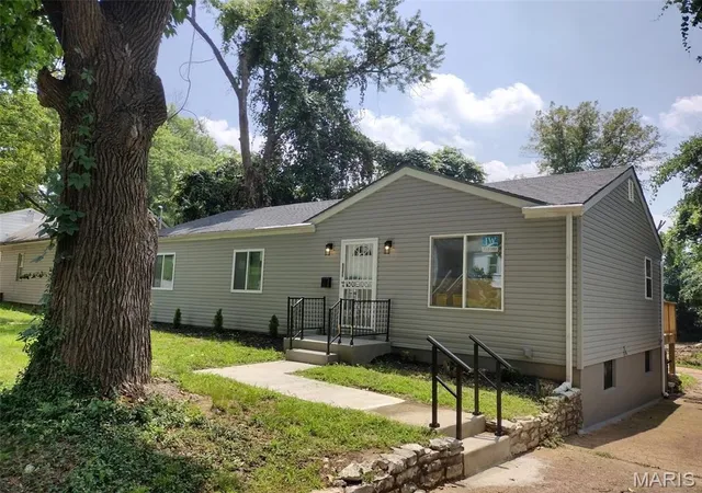 1st image of 2554 Ada Ave, Saint Louis, MO 63136 | MLS# MIS26051948