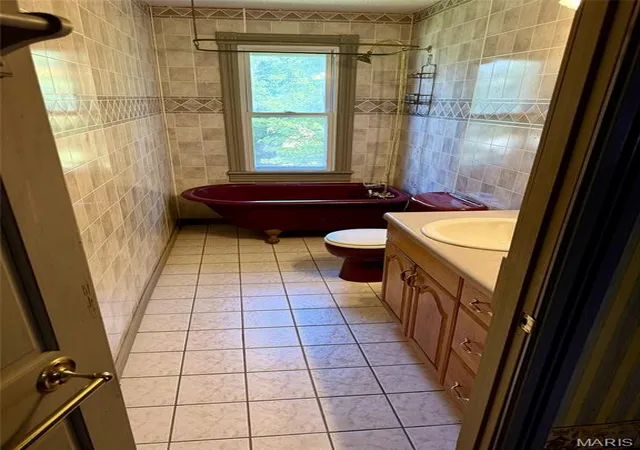 16th image of 219 N Main Cross St, Bowling Green, MO 63334 | MLS# MIS26051951
