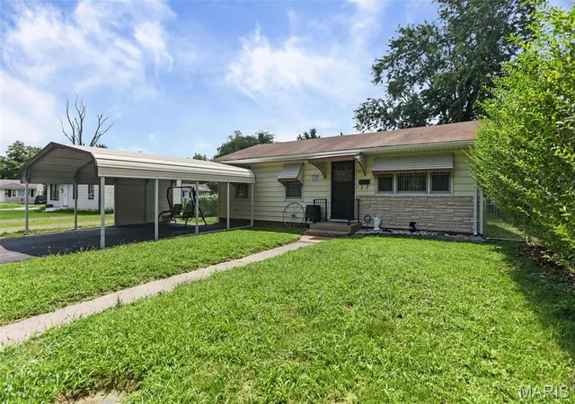 Photo 3 of Single family home for sale at 62 David St, East Saint Louis, IL 62206 | MLS# MIS26051961 | Listing updated on 2026-09-25