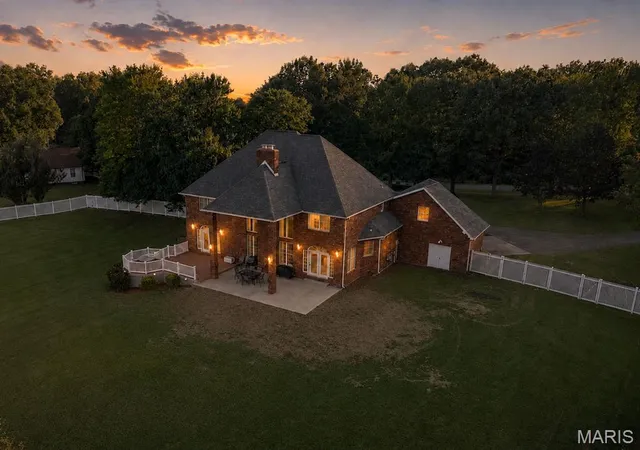 4th image of 174 County Hwy 250, Benton, MO 63736 | MLS# MIS26051964