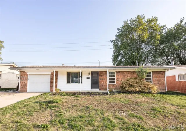 Photo 1 of Single family home for sale at 7632 Westchester Dr, Belleville, IL 62223 | MLS# MIS26051966 | Listing updated on 2026-09-04