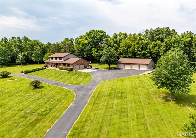 2nd image of 98 Wooden Nickel Dr, Foley, MO 63347 | MLS# MIS26051977