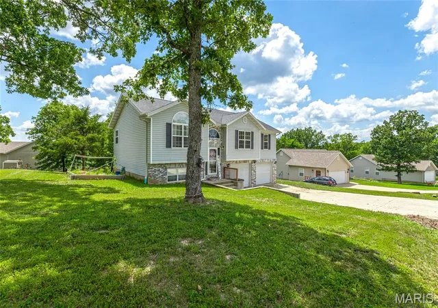 2nd image of 18652 Lynn Ln, Waynesville, MO 65583 | MLS# MIS26051988