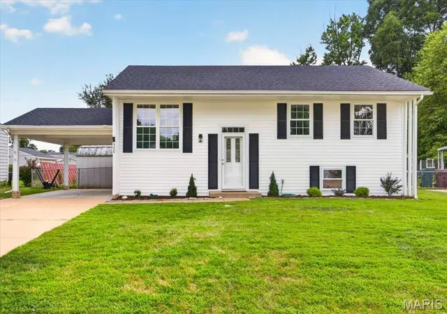 1st image of 300 Chrysler Dr, Fenton, MO 63026 | MLS# MIS26051989