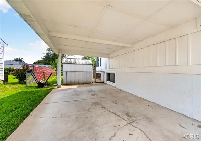 24th image of 300 Chrysler Dr, Fenton, MO 63026 | MLS# MIS26051989