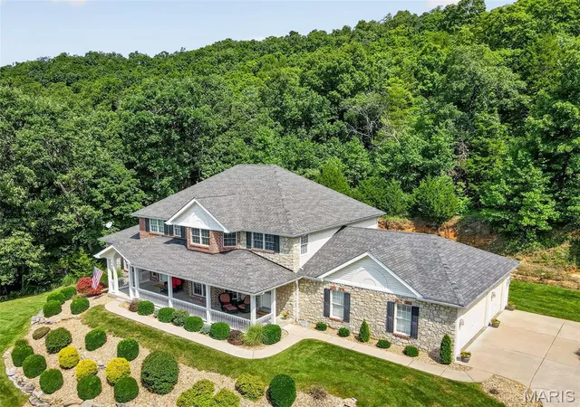Photo 2 of Single family home for sale at 4513 Augusta Shores Ct, Augusta, MO 63332 | MLS# MIS26051990 | Listing updated on 2026-10-04