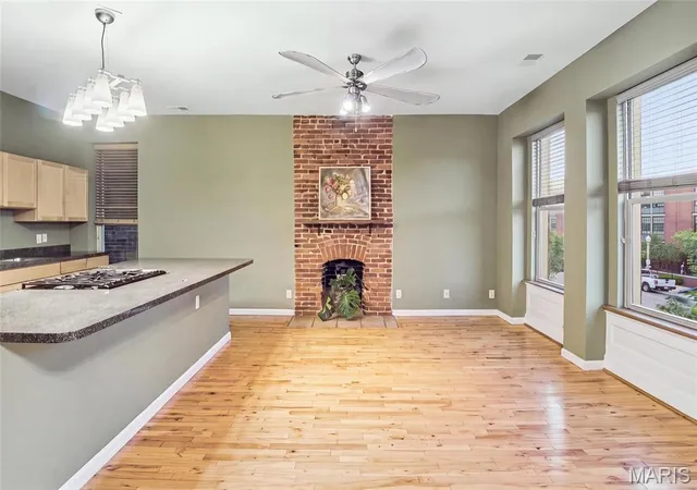 Photo 2 of Condo for sale at 4036 Laclede Ave #B, Saint Louis, MO 63108 | MLS# MIS26051991 | Listing updated on 2026-09-06