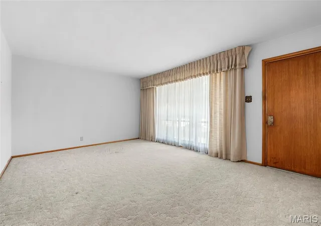 Photo 3 of Sale Pending at 103 Irene Dr, Collinsville, IL 62234 | MLS# MIS26051992 | Listing updated on 2026-08-15