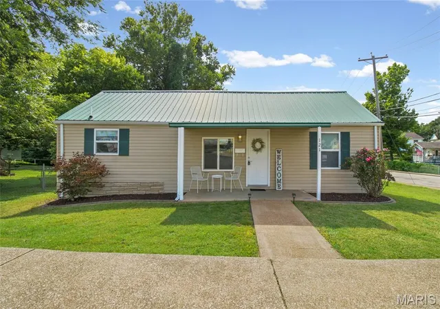 1st image of 121 Chestnut St, Festus, MO 63028 | MLS# MIS26051995
