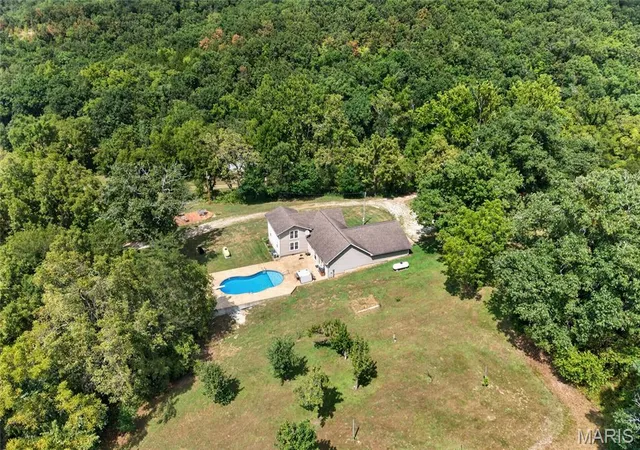 4th image of 26287 Radcliff Dr, Richland, MO 65556 | MLS# MIS26051998