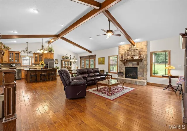 4th image of 55 Liberty Ln, Highland, IL 62249 | MLS# MIS26052006