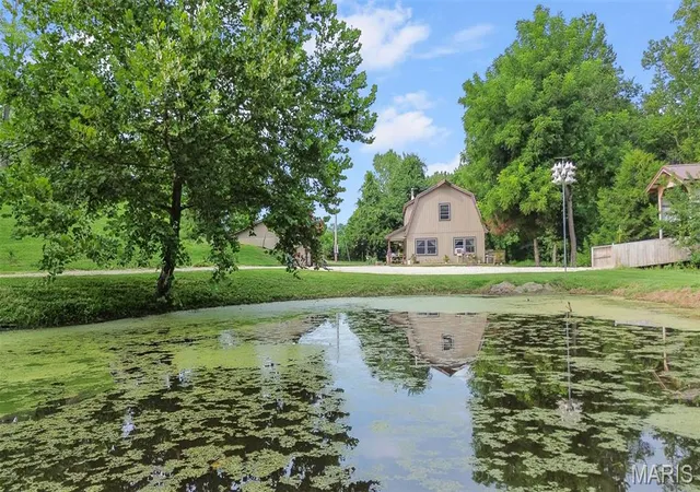 Photo 3 of Single family home for sale at 15006 383rd St, Pleasant Hill, IL 62366 | MLS# MIS26052017 | Listing updated on 2026-09-08