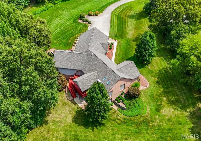 Photo 2 of Single family home for sale at 160 O'fallon Troy Rd, O Fallon, IL 62269 | MLS# MIS26052050 | Listing updated on 2026-10-09