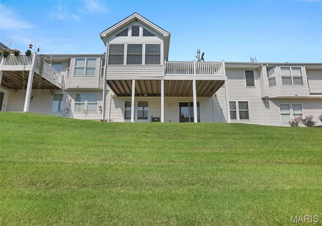 30th image of 1320 Running Creek Ct, Washington, MO 63090 | MLS# MIS26052073