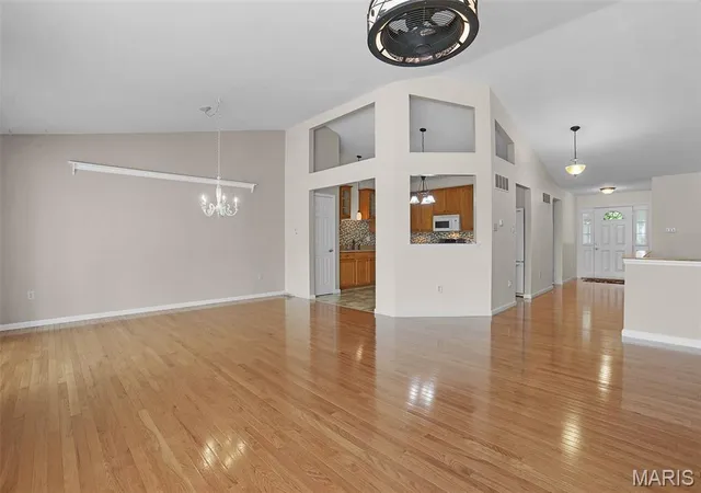 Photo 4 of Sale Pending at 1320 Running Creek Ct, Washington, MO 63090 | MLS# MIS26052073 | Listing updated on 2026-08-21