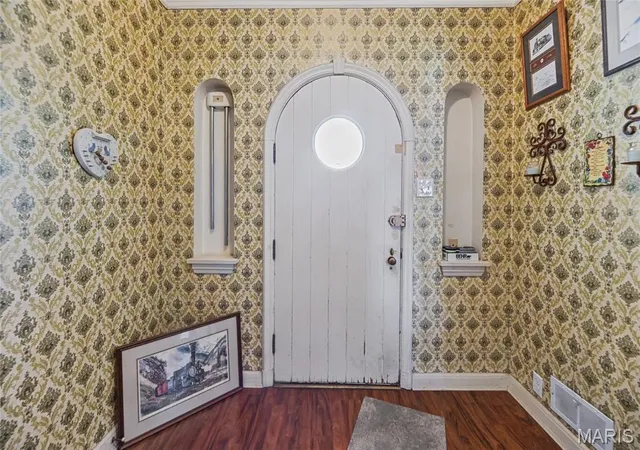 Photo 3 of Single family home for sale at 2659 State St, Granite City, IL 62040 | MLS# MIS26052075 | Listing updated on 2026-10-07
