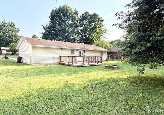 21st image of 218 Pinewood, Godfrey, IL 62035 | MLS# MIS26052086